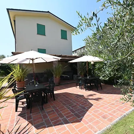 Corte Stefani Farm stay Capannori